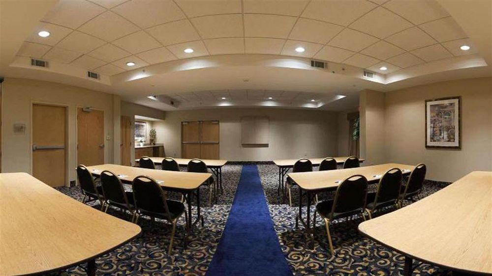 Holiday Inn Express Hotel & Suites Memphis Southwind By Ihg Eksteriør billede