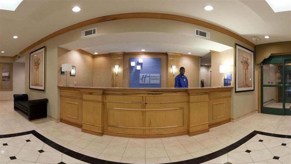 Holiday Inn Express Hotel & Suites Memphis Southwind By Ihg Eksteriør billede