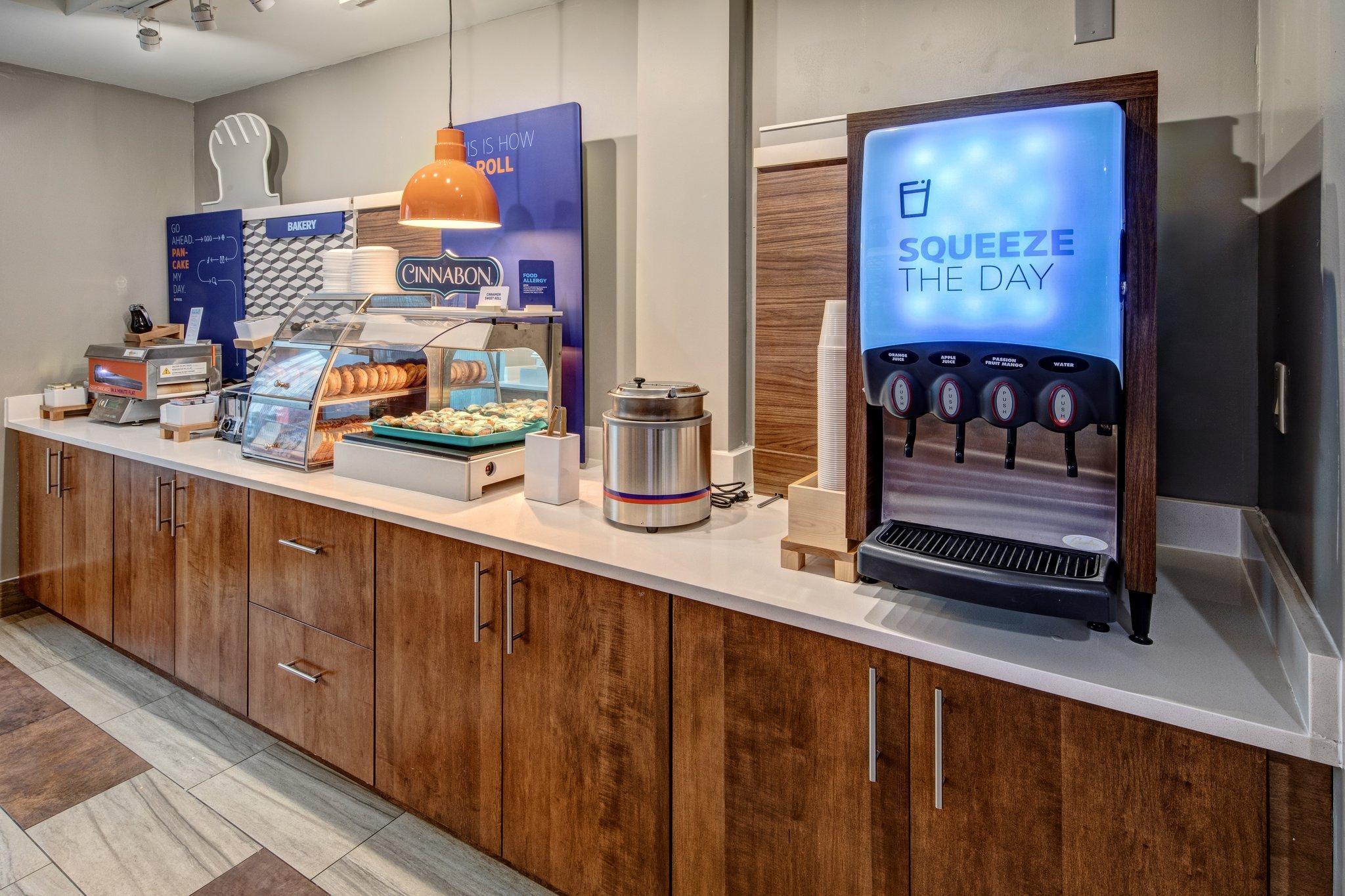 Holiday Inn Express Hotel & Suites Memphis Southwind By Ihg Eksteriør billede