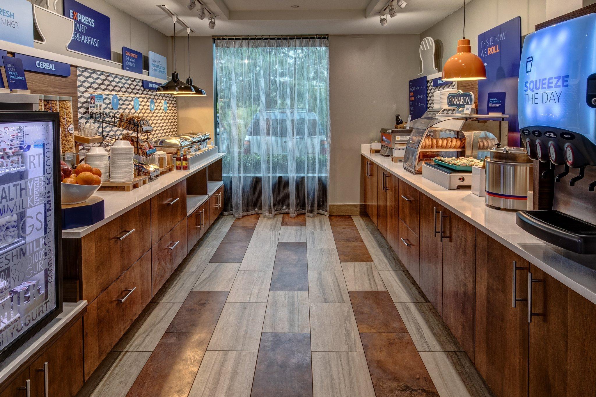 Holiday Inn Express Hotel & Suites Memphis Southwind By Ihg Eksteriør billede