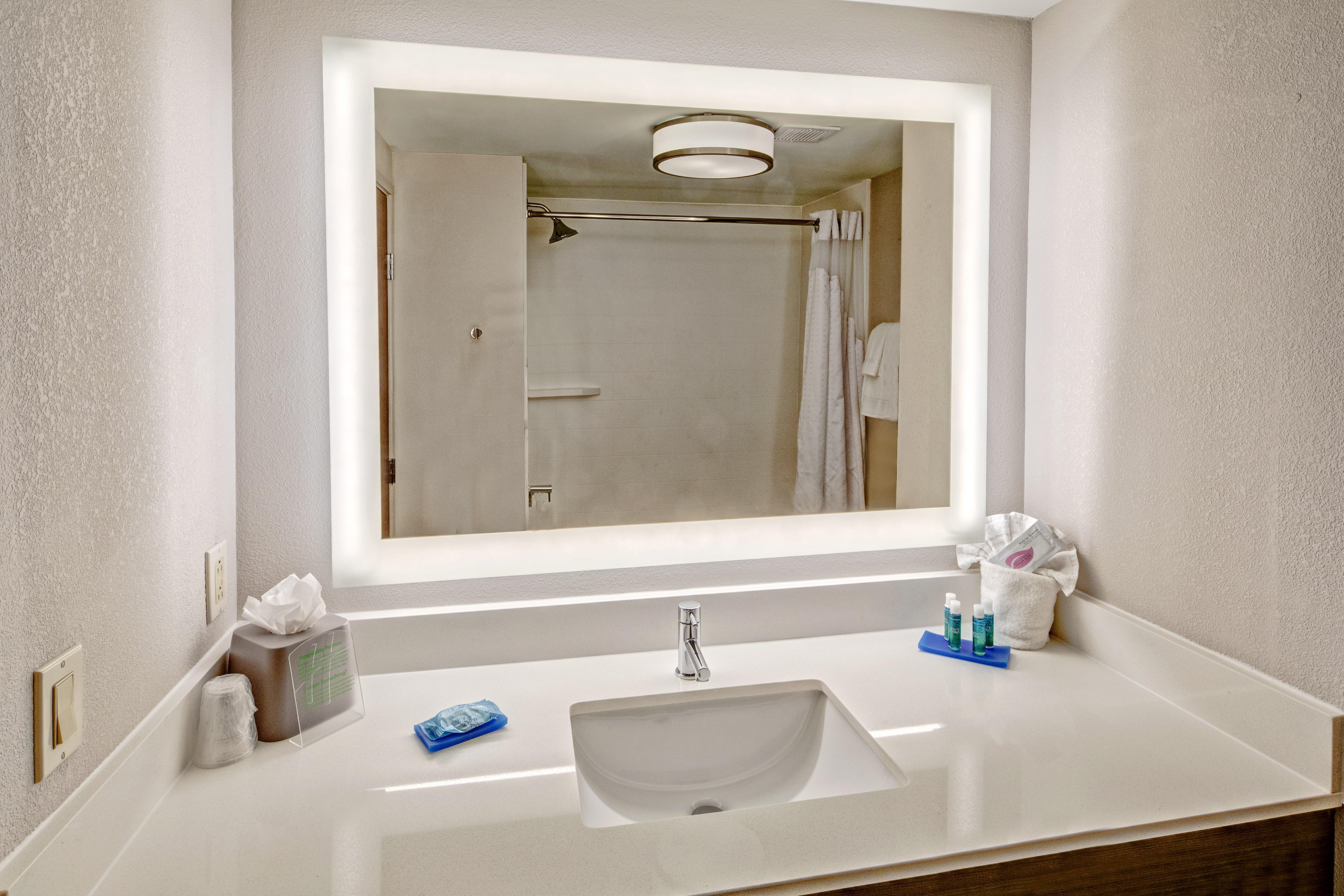 Holiday Inn Express Hotel & Suites Memphis Southwind By Ihg Eksteriør billede