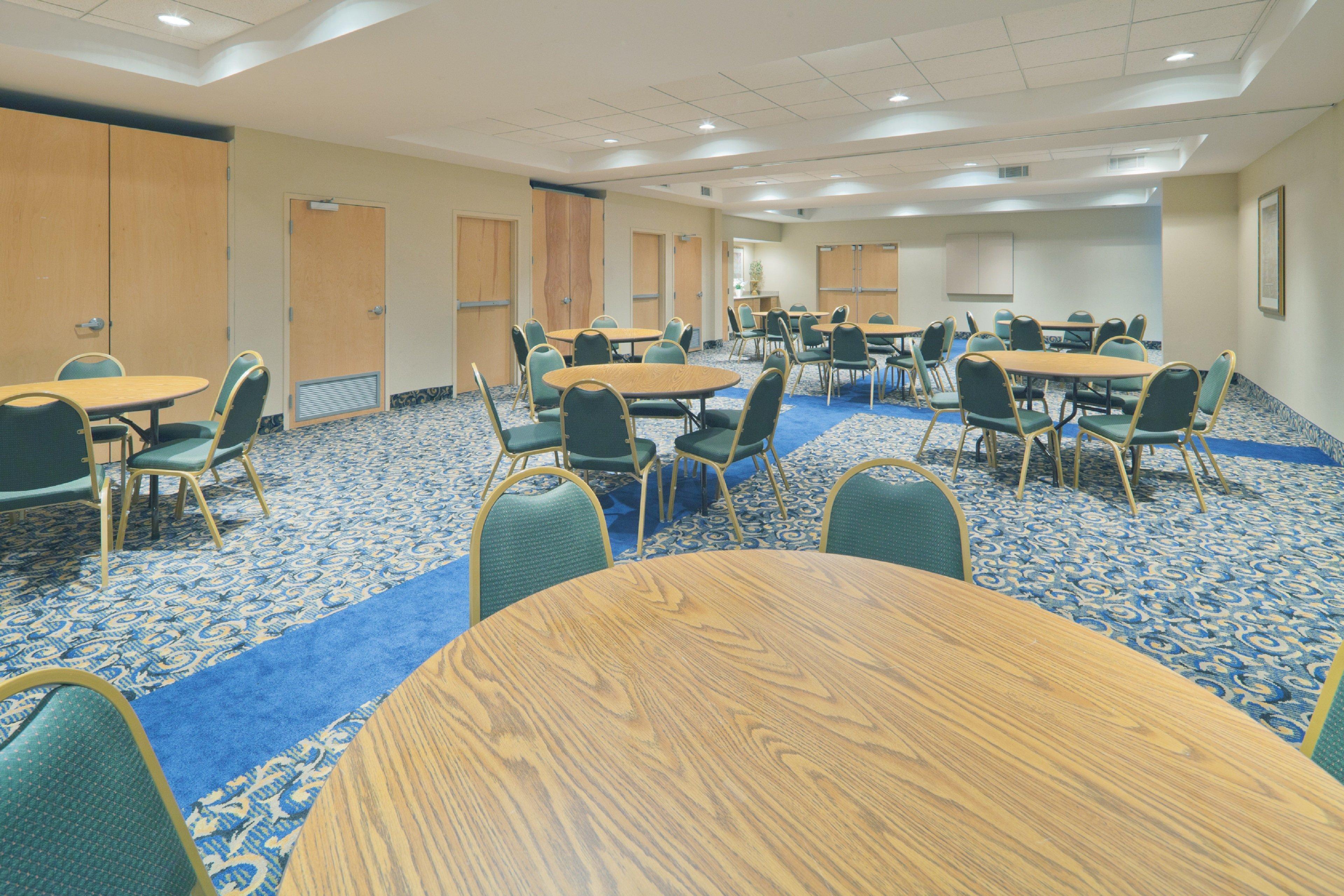 Holiday Inn Express Hotel & Suites Memphis Southwind By Ihg Eksteriør billede