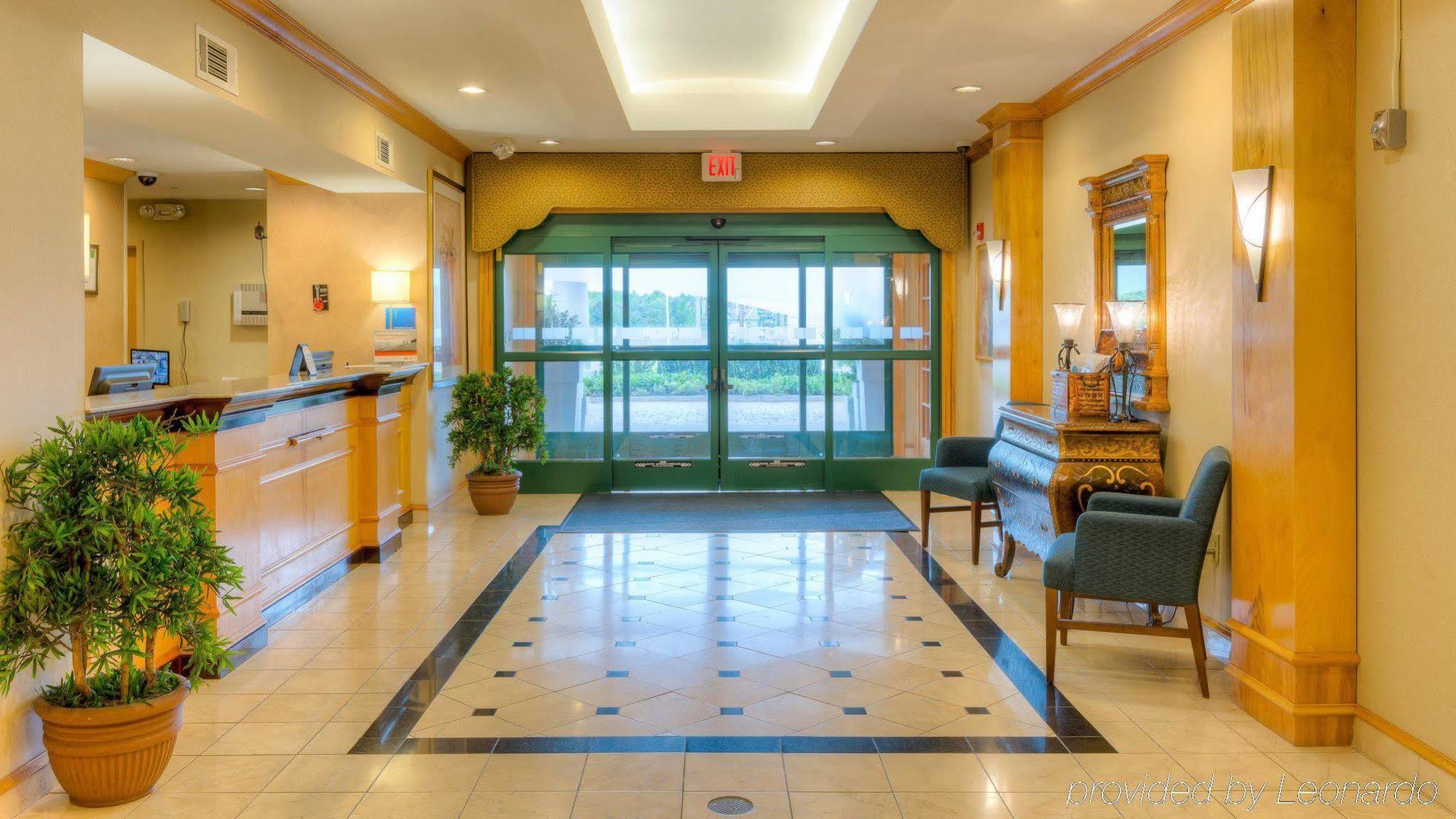 Holiday Inn Express Hotel & Suites Memphis Southwind By Ihg Eksteriør billede